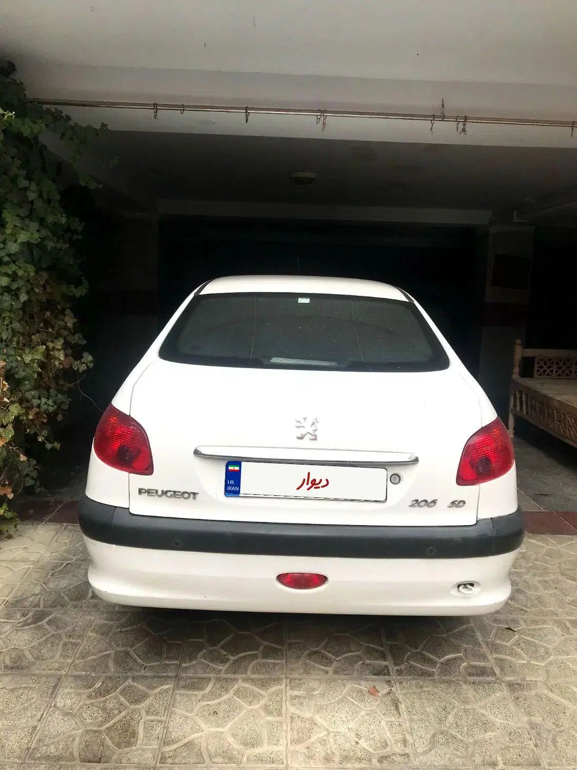 پژو ۲۰۶ صندوق دار v8 - 1397