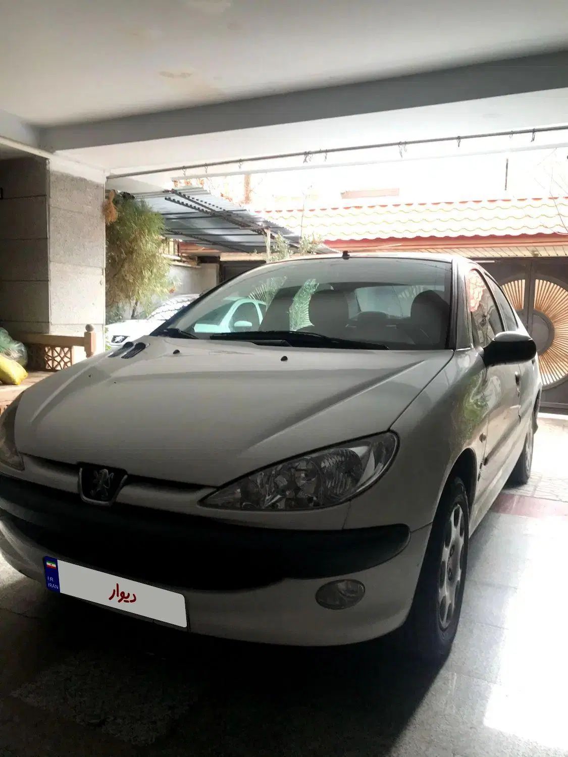 پژو ۲۰۶ صندوق دار v8 - 1397