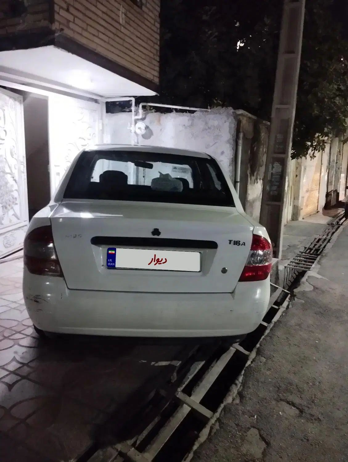 تیبا صندوق دار SX - 1392