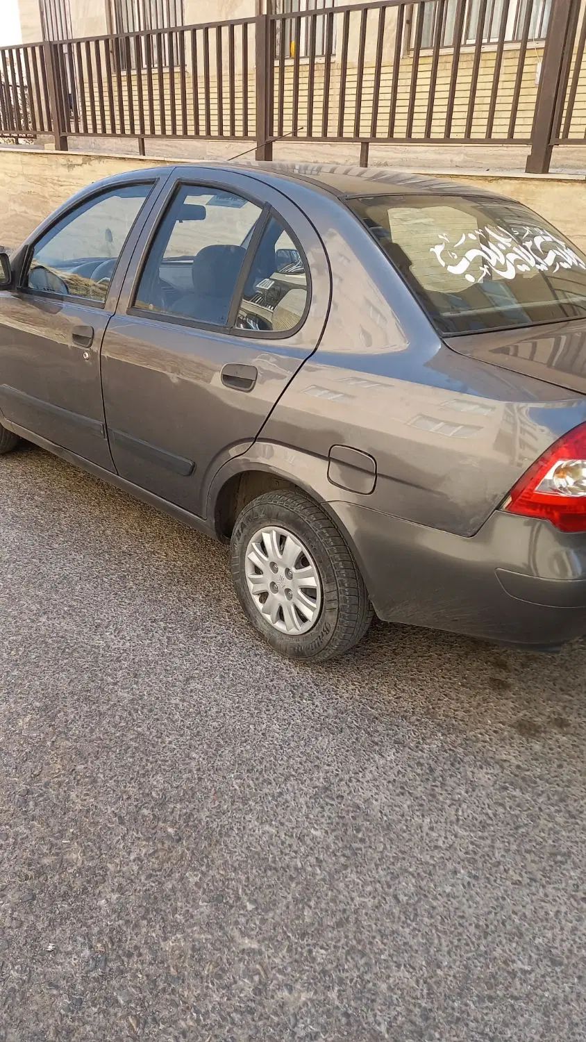 تیبا صندوق دار SX - 1390