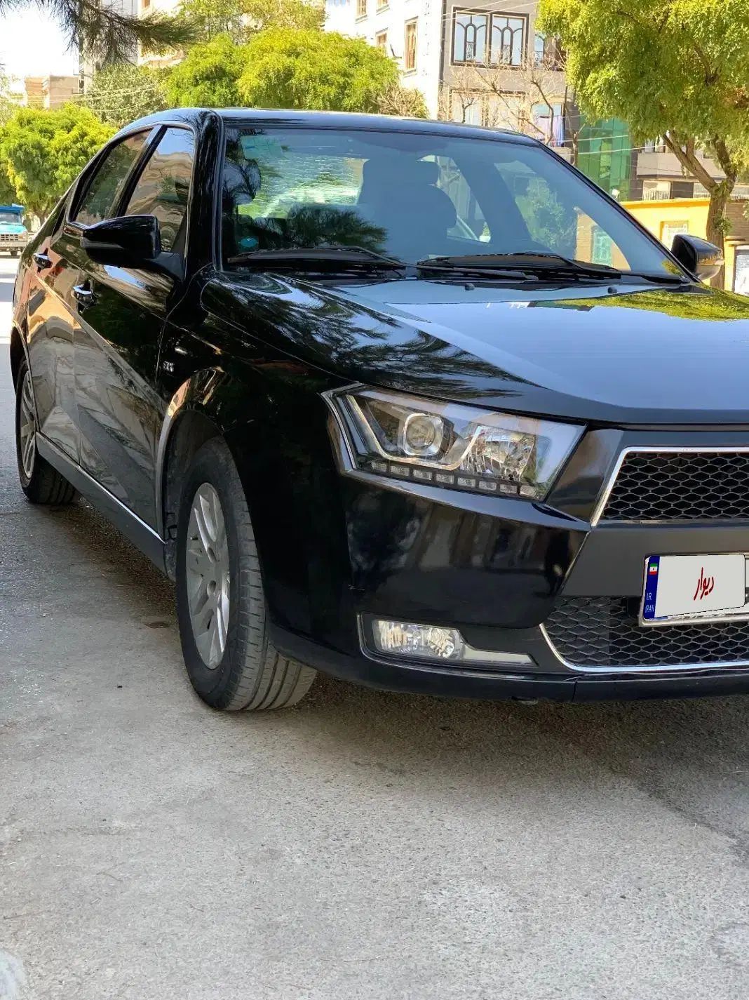 دنا پلاس تیپ ۲ سانروف ۴ ایربگ - 1397