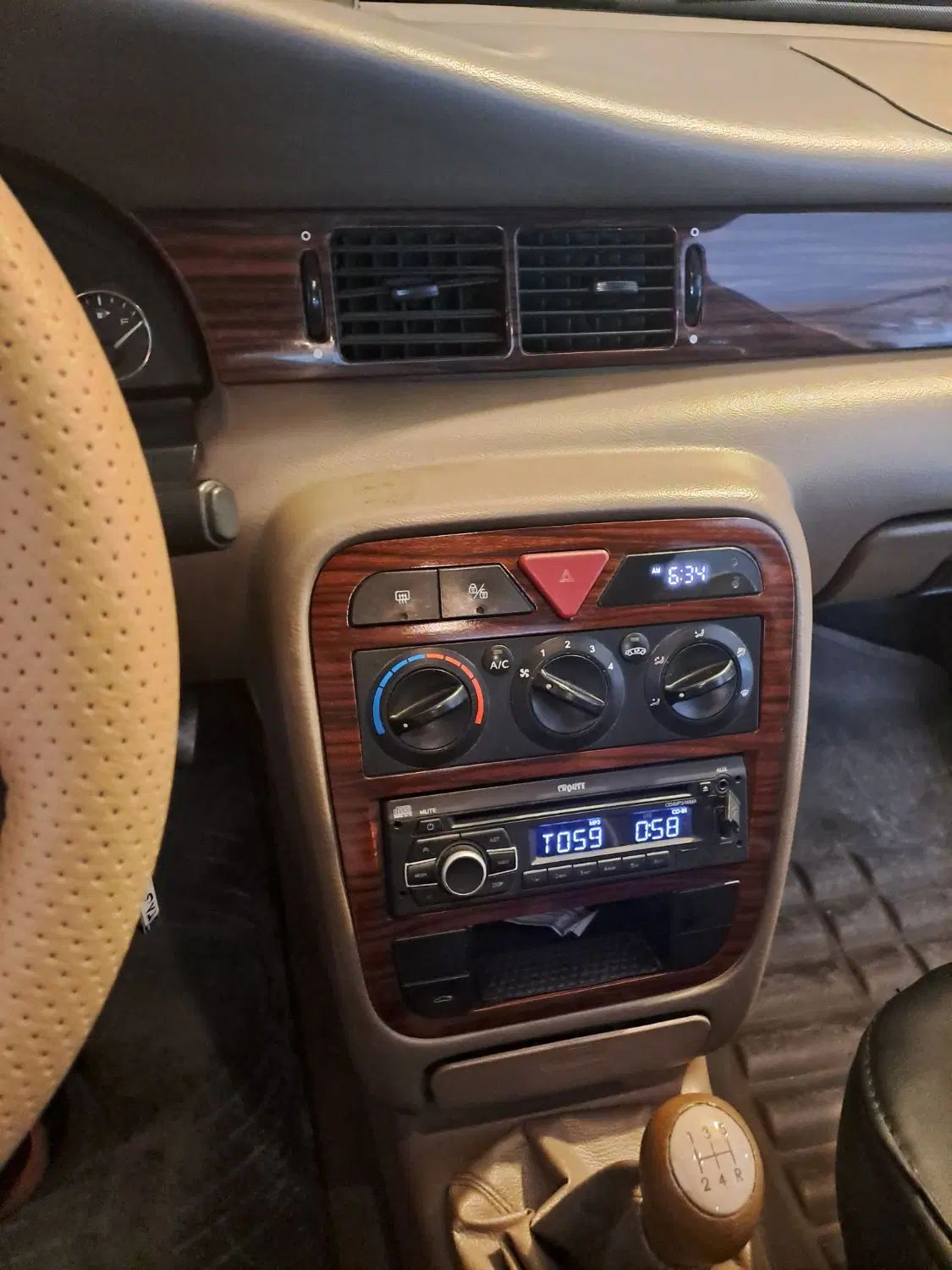 سمند LX XU7 - 1396