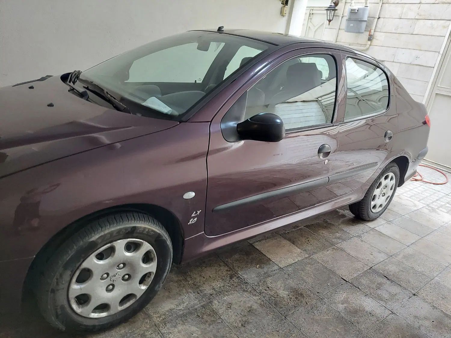 پژو ۲۰۶ صندوق دار v8 - 1394