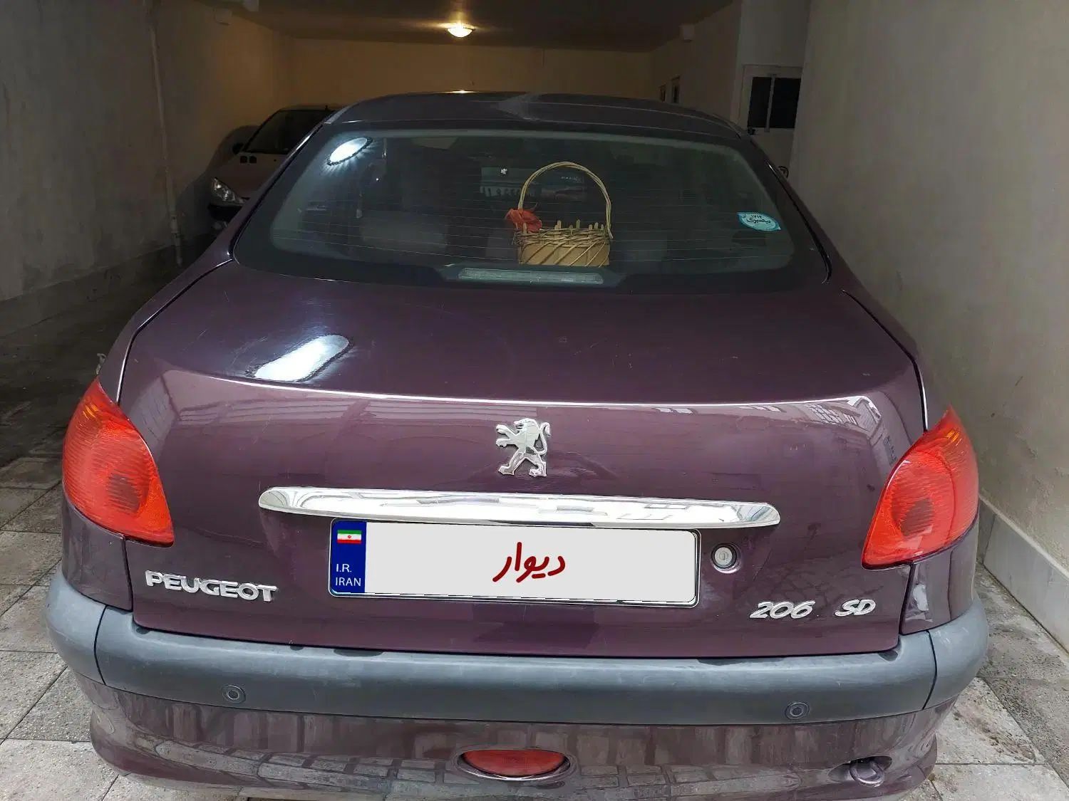 پژو ۲۰۶ صندوق دار v8 - 1394