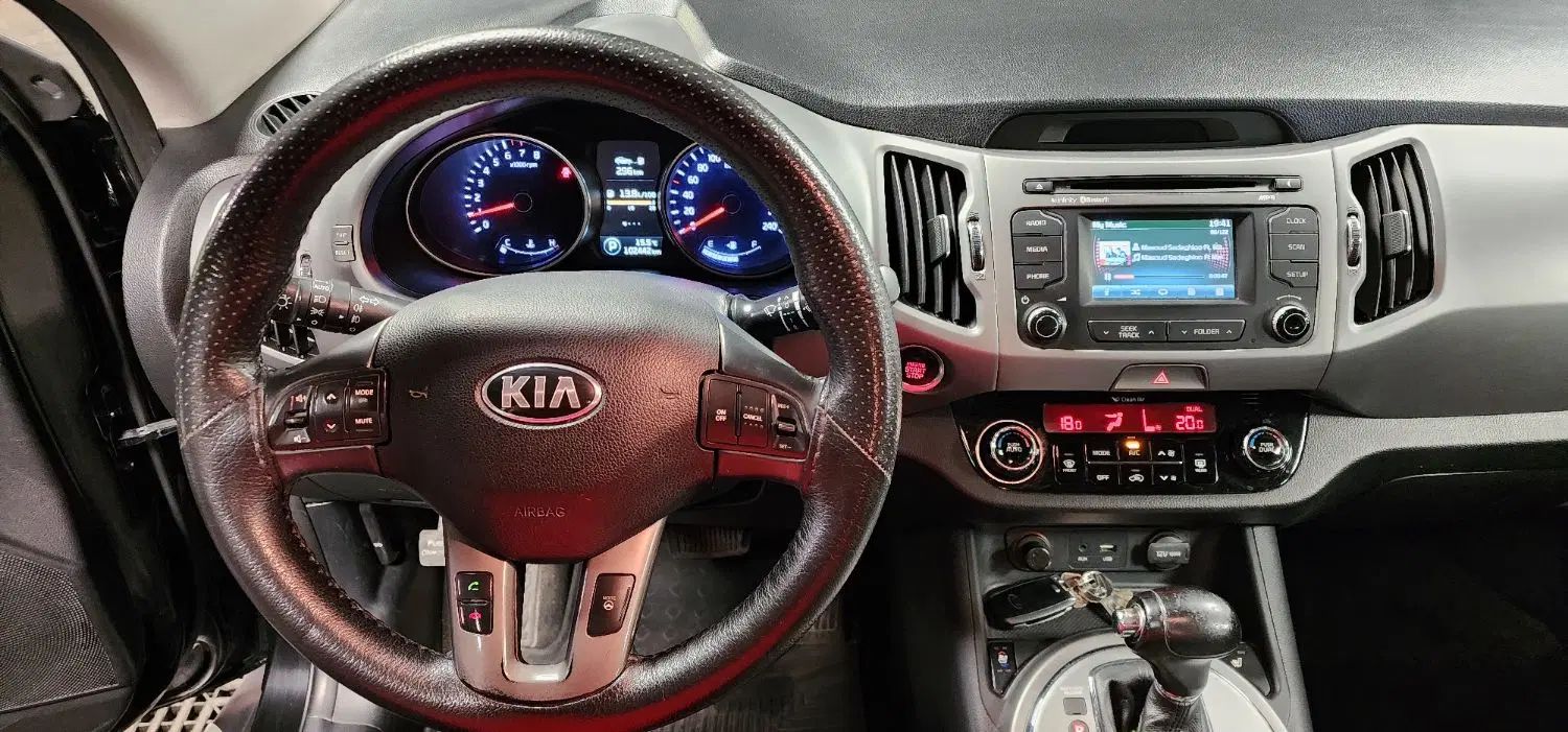 کیا اسپورتیج 4 سیلندر فول 2400cc - 2015