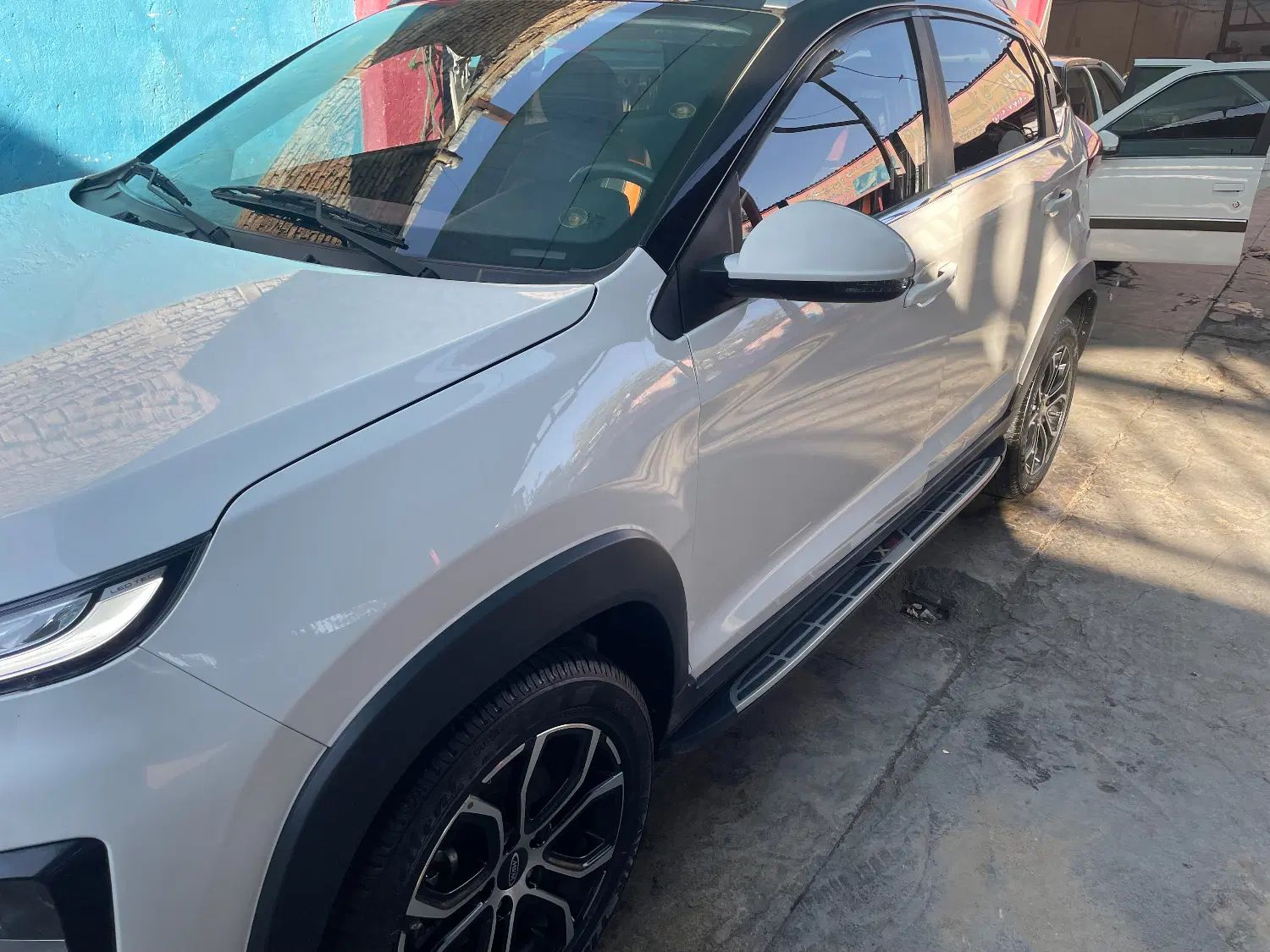 ام وی ام X22 پرو اتوماتیک IE - 1401