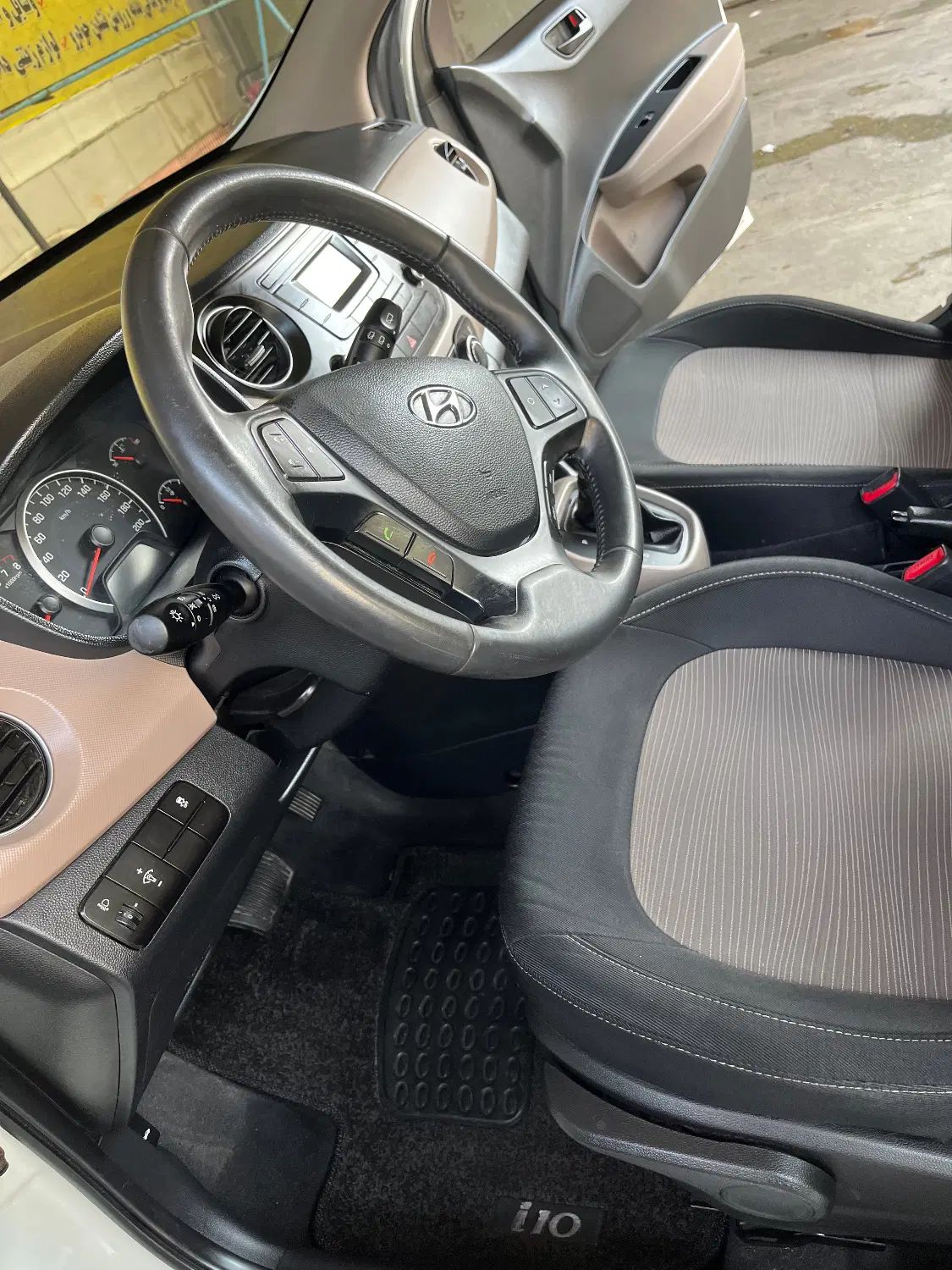 هیوندای I10 اتوماتیک - 1396