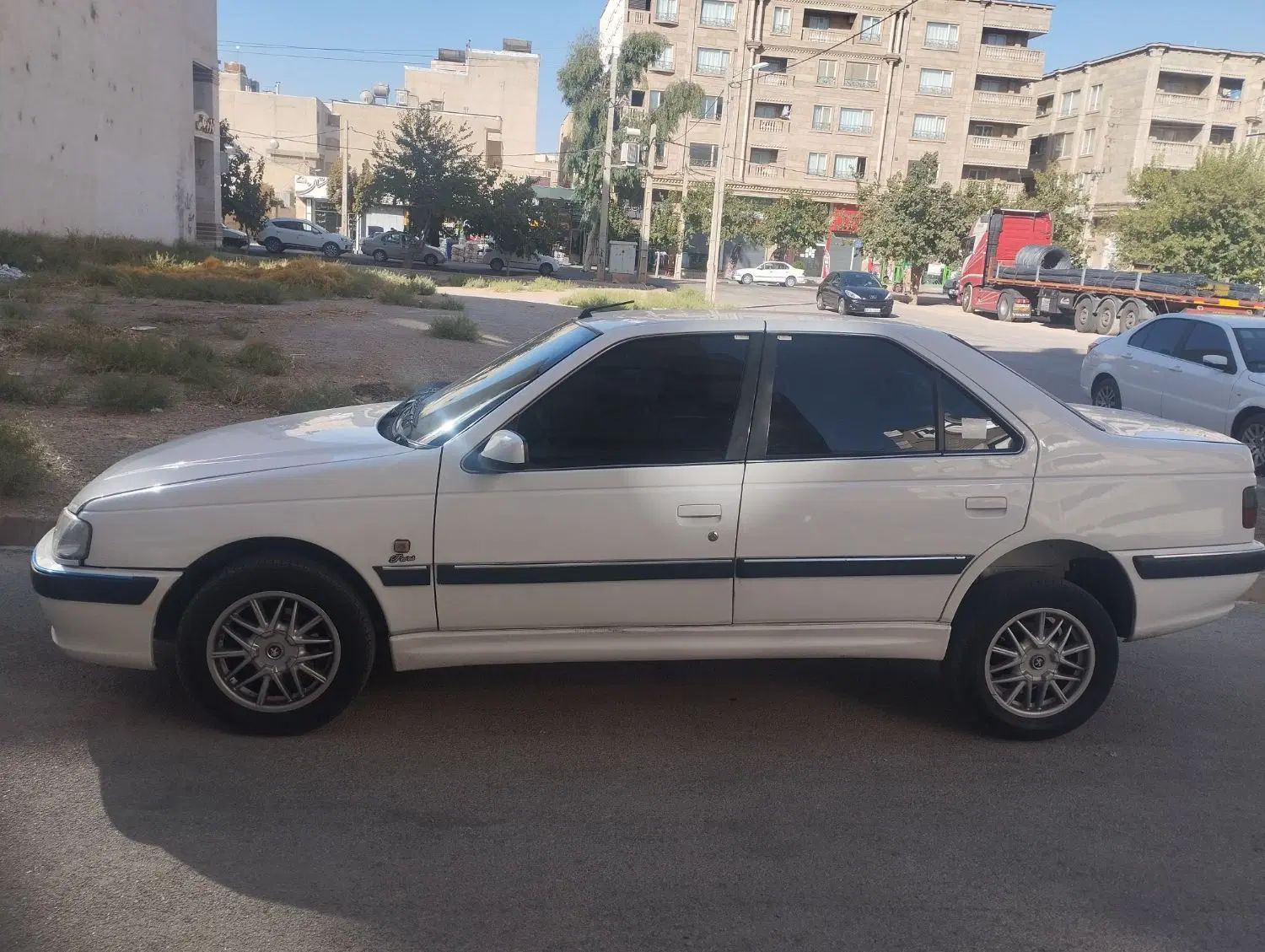 خودرو پژو، پارس آگهی ann_20512803