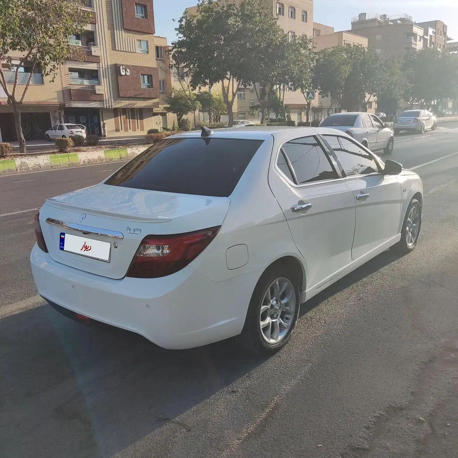 دنا پلاس توربو اتوماتیک - 1401