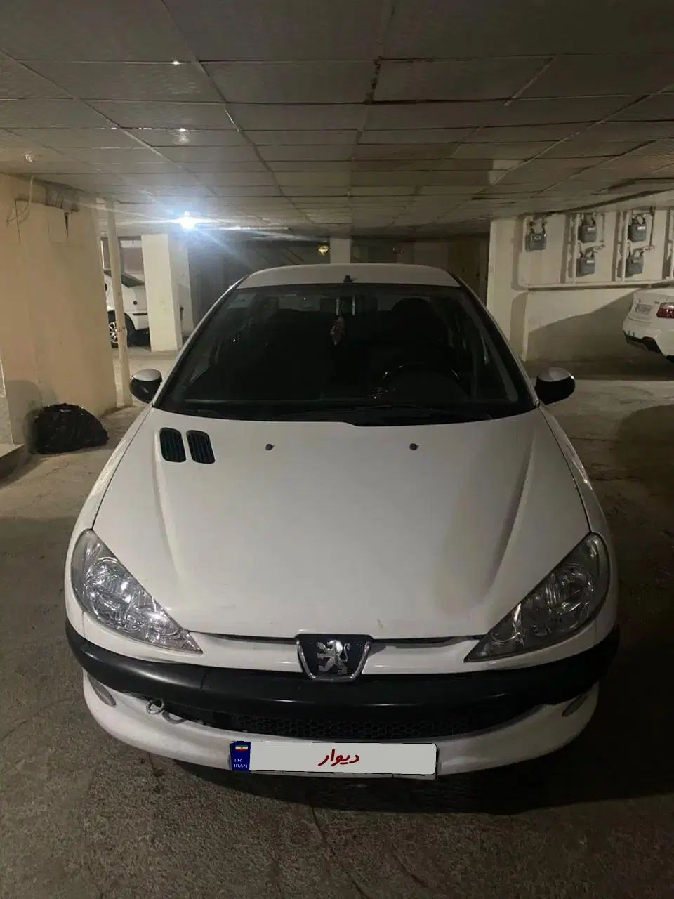 پژو ۲۰۶ صندوق دار v8 - 1395