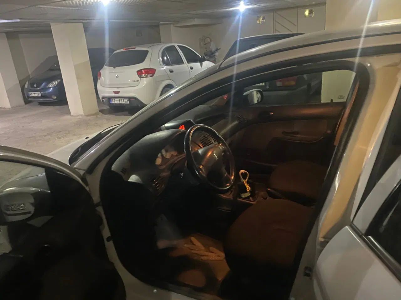 پژو ۲۰۶ صندوق دار v8 - 1395