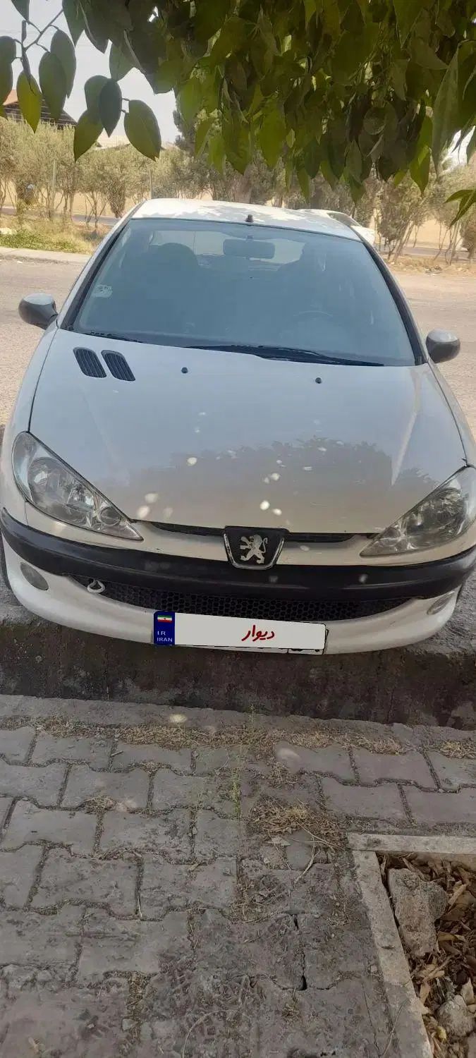 پژو ۲۰۶ صندوق دار v8 - 1390