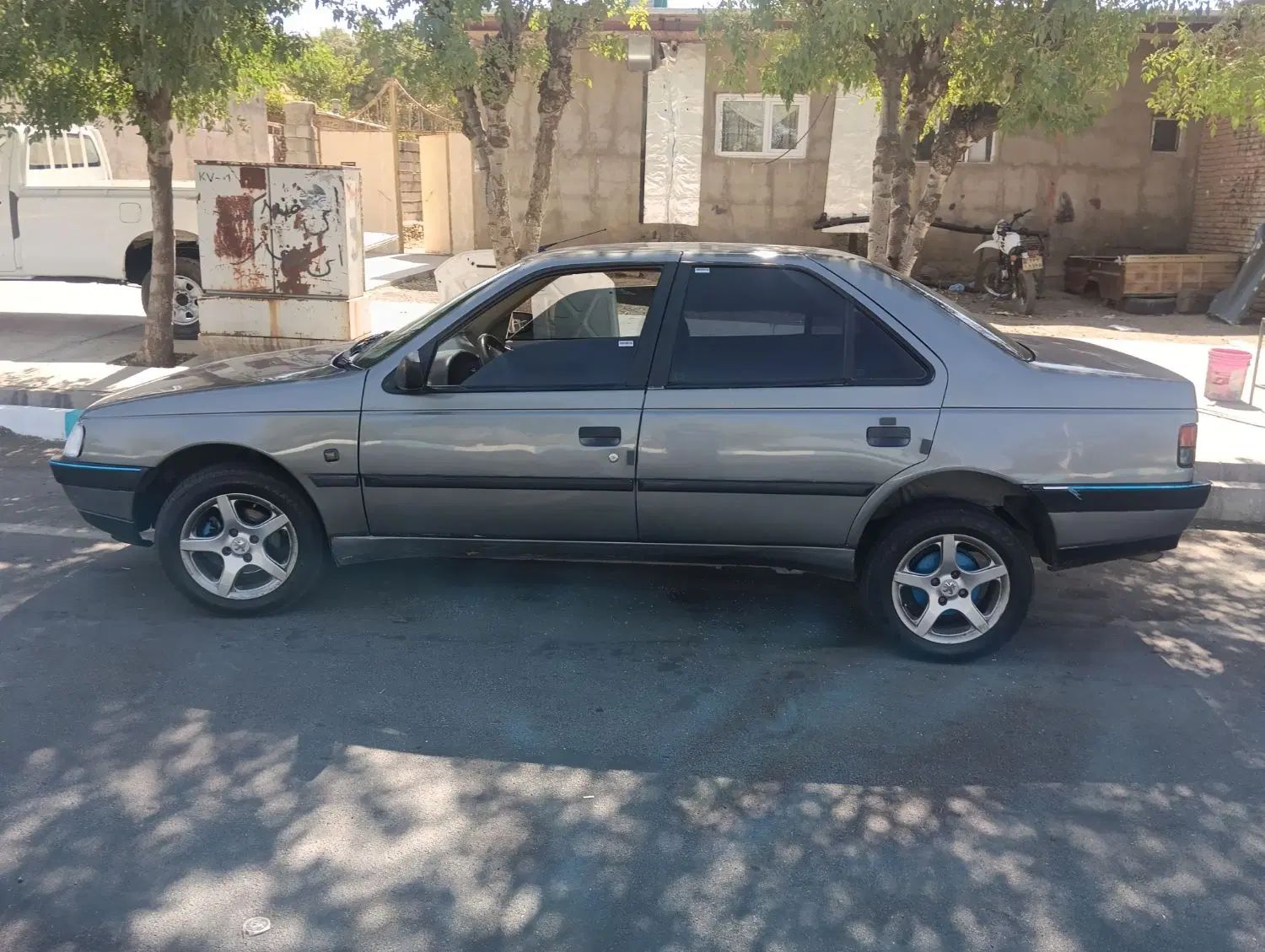 پژو 405 بنزینی GLX - TU5 - 1389