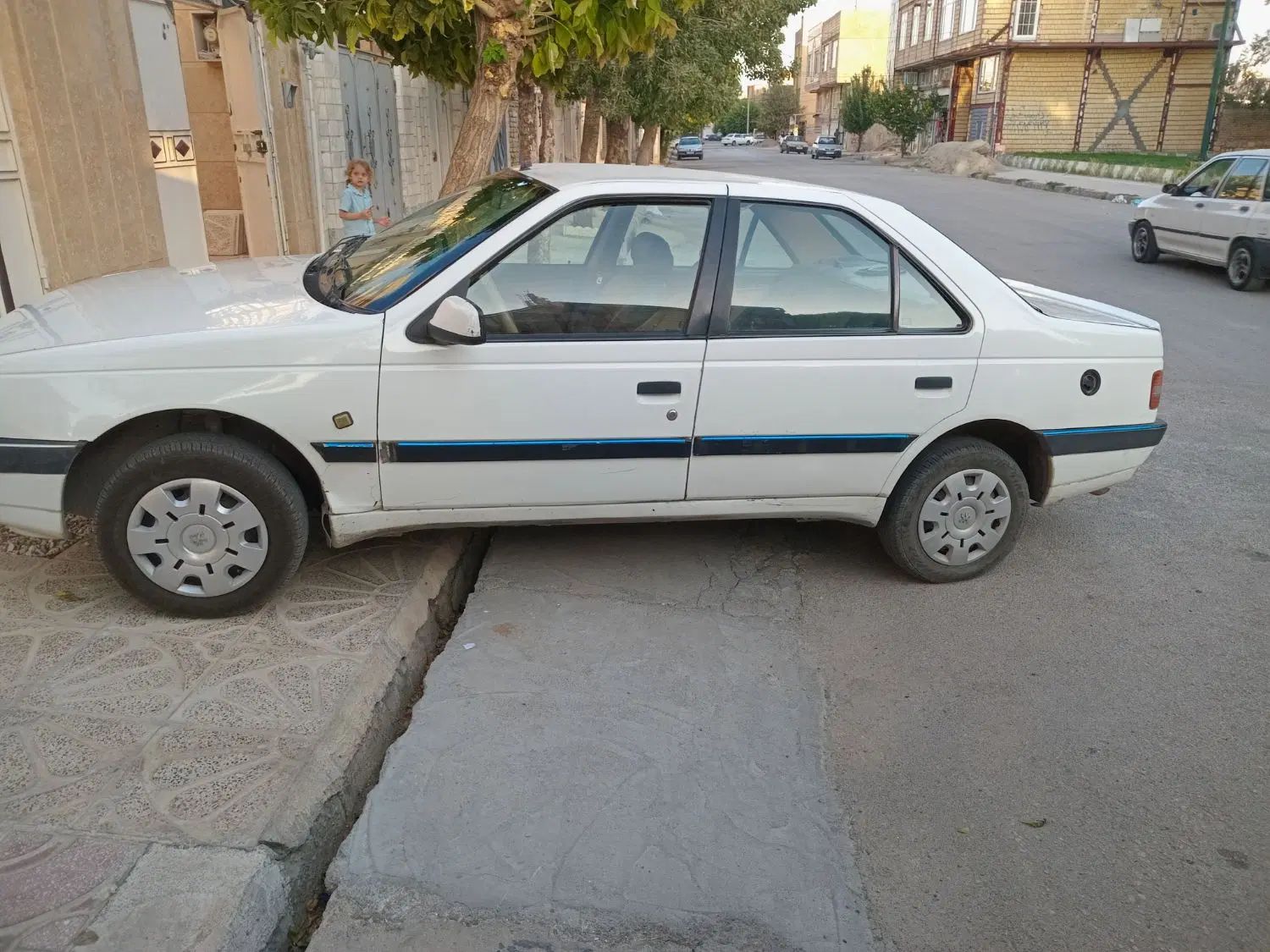 پژو 405 SLX دوگانه سوز XU7 - 1390
