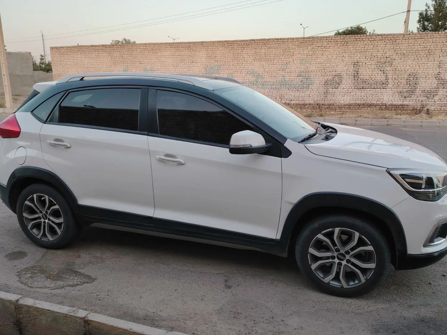 خودرو ام وی ام، X22 آگهی ann_20513301