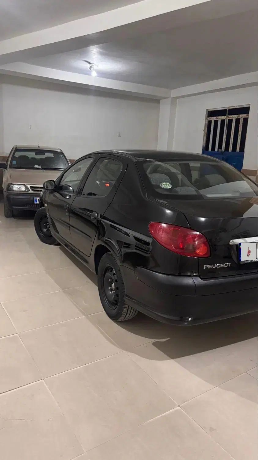 پژو ۲۰۶ صندوق دار v8 - 1397