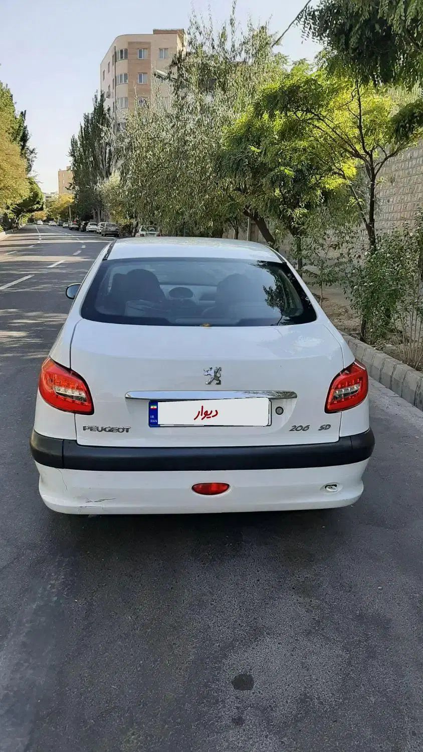 پژو ۲۰۶ صندوق دار v8 - 1393