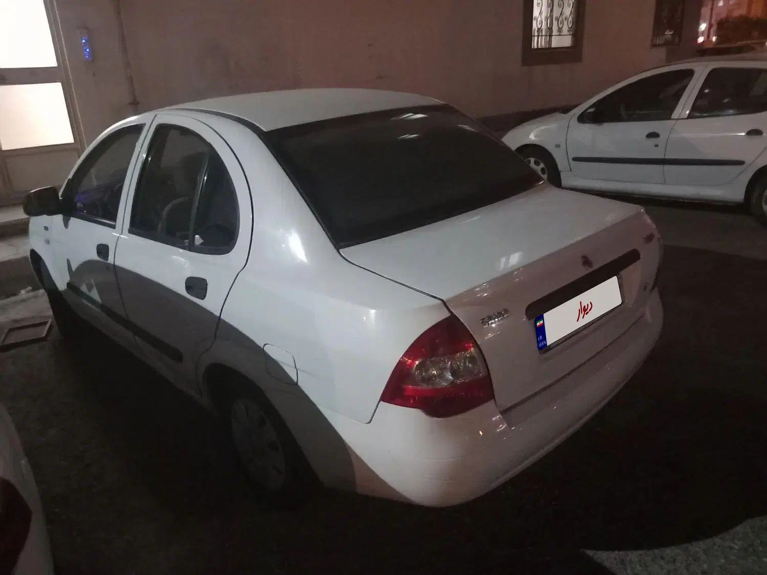 تیبا صندوق دار SX - 1393
