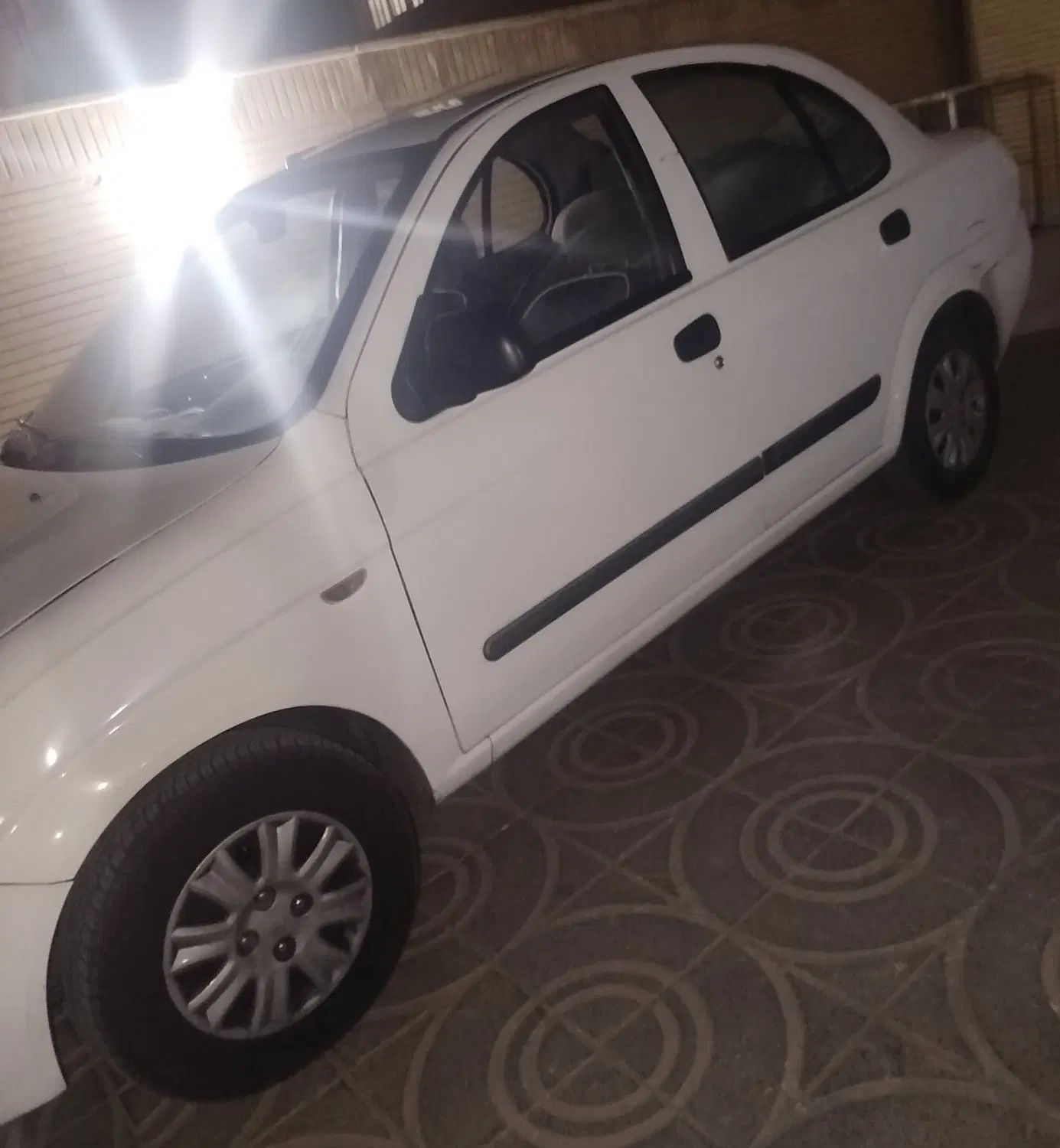 تیبا صندوق دار LX - 1394