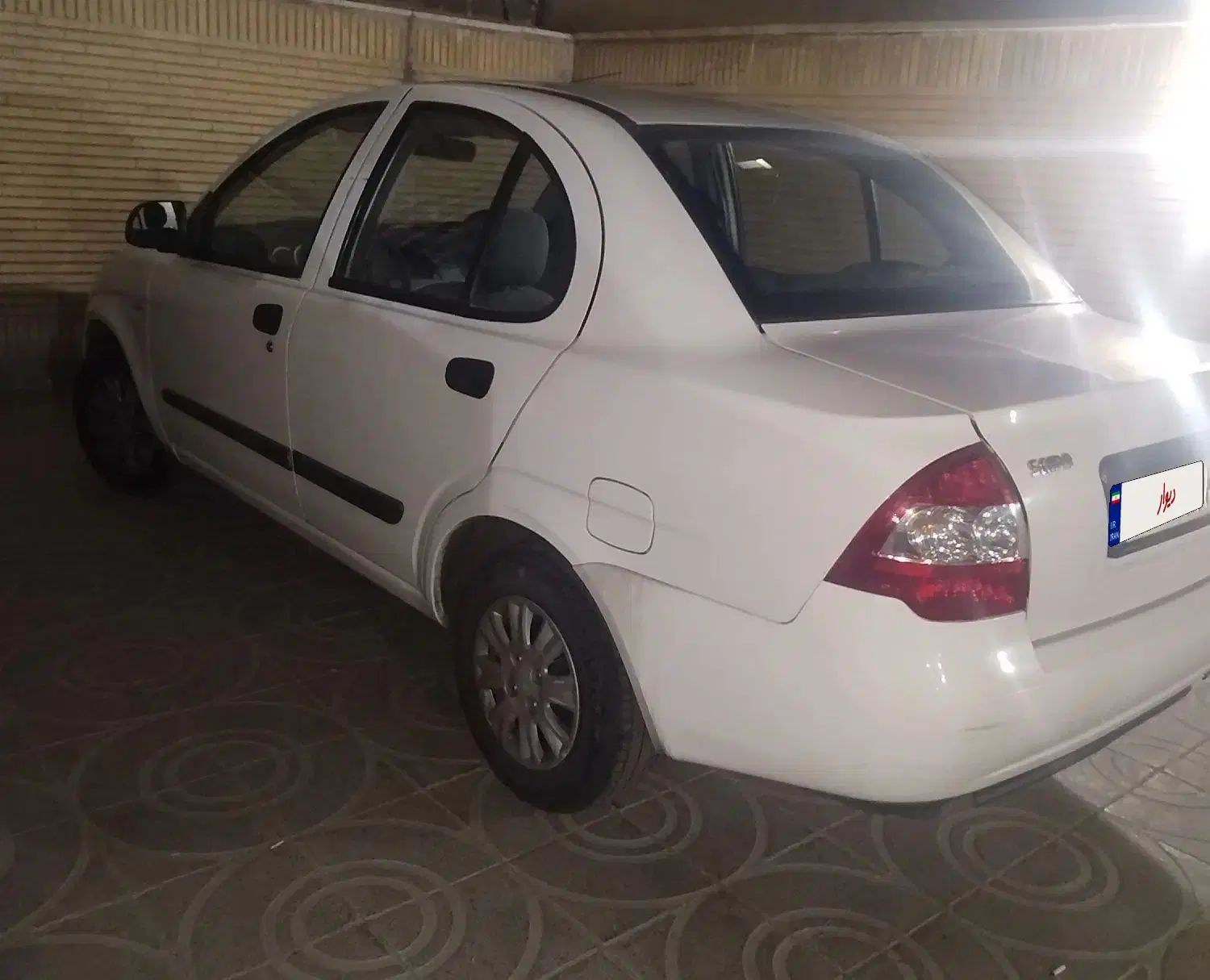 تیبا صندوق دار LX - 1394