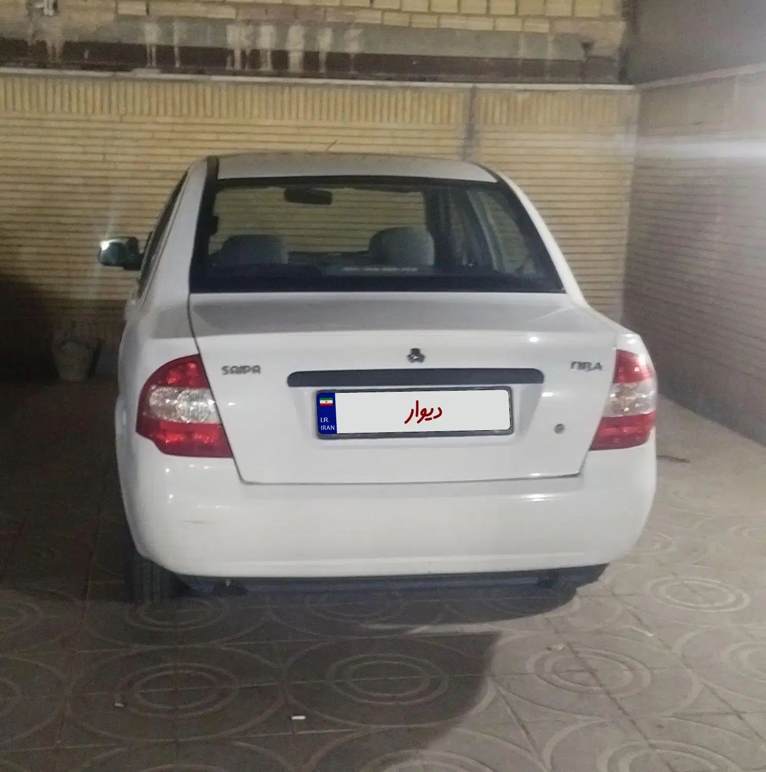 تیبا صندوق دار LX - 1394