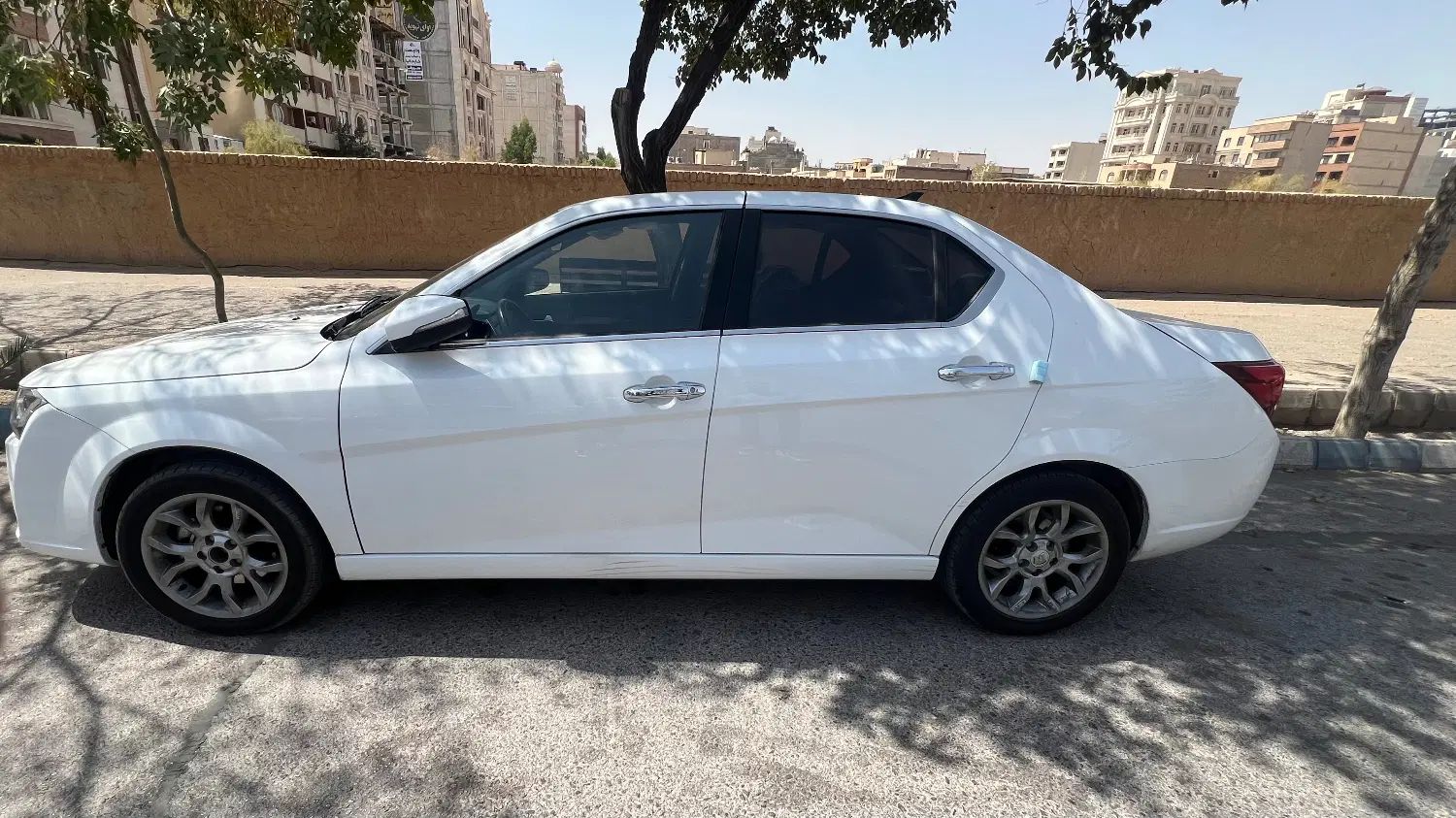 دنا پلاس توربو 6 دنده - 1402