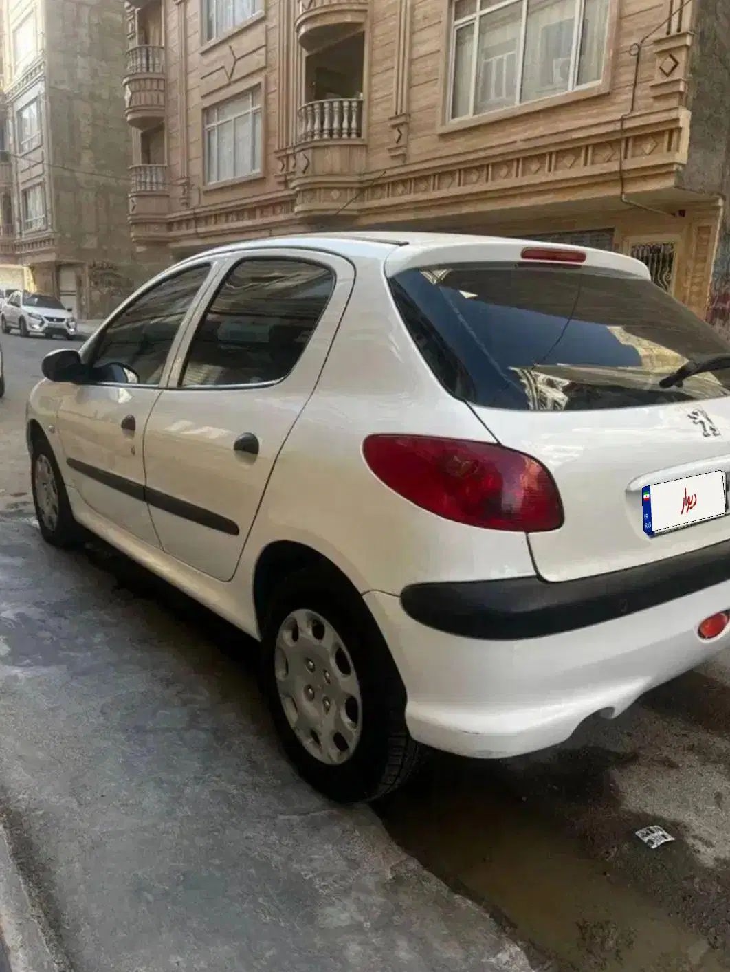 پژو 206 تیپ 5 - 1395
