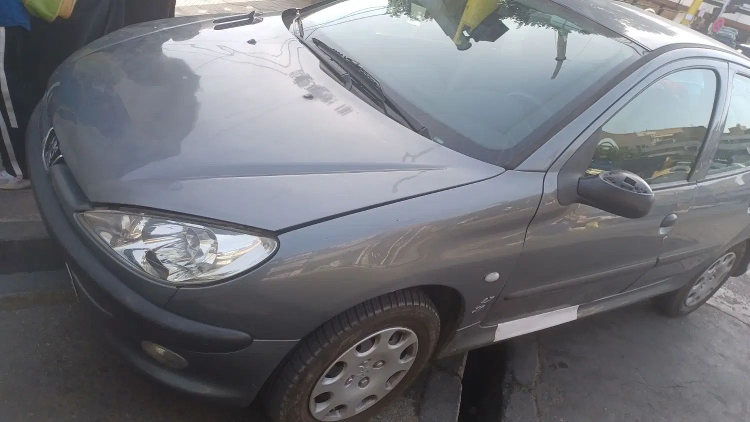 پژو ۲۰۶ صندوق دار v8 - 1393