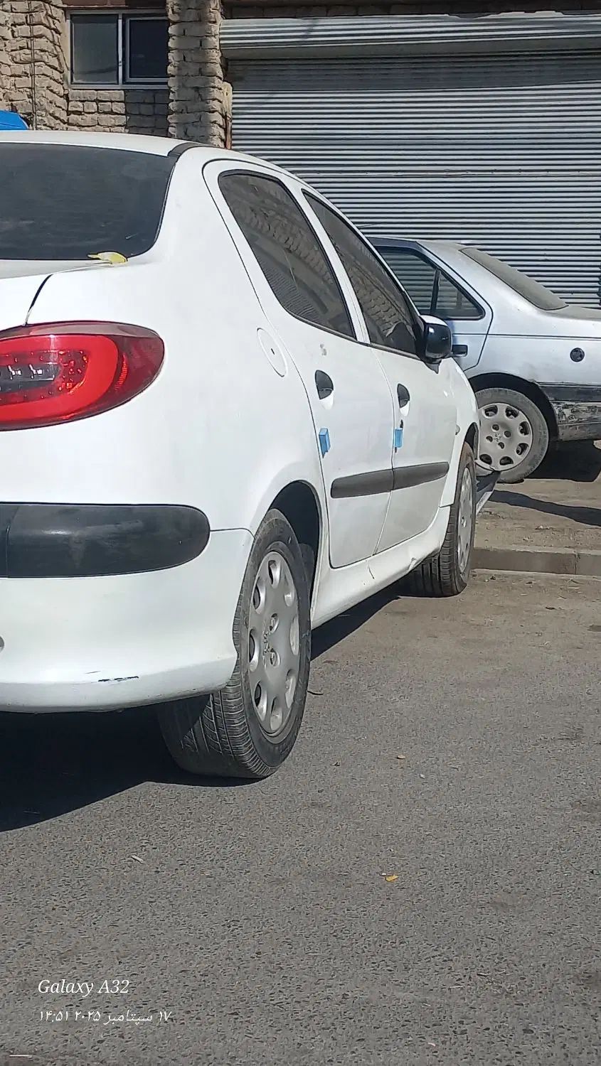 پژو ۲۰۶ صندوق دار v8 - 1394