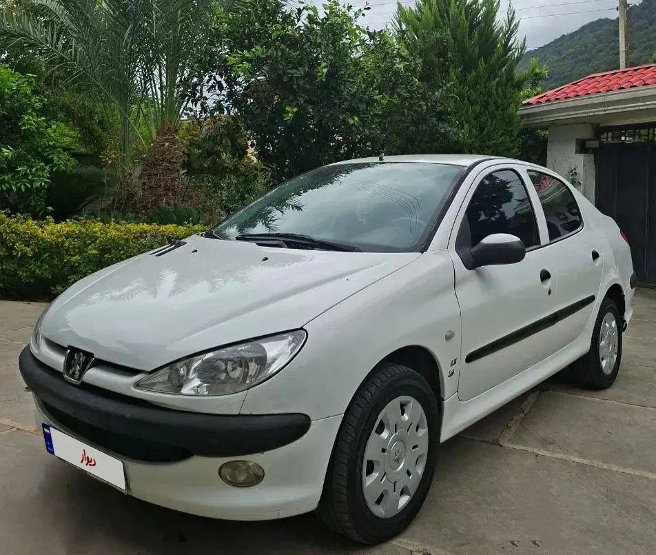 پژو ۲۰۶ صندوق دار v8 - 1394