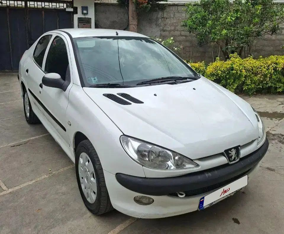 پژو ۲۰۶ صندوق دار v8 - 1394