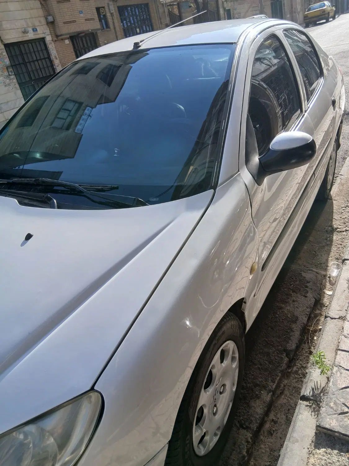 پژو ۲۰۶ صندوق دار v1 - 1390