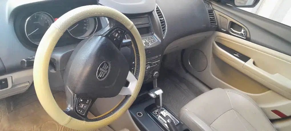 خودرو بسترن، B50F آگهی ann_20514783