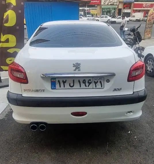 پژو ۲۰۶ صندوق دار v8 - 1395