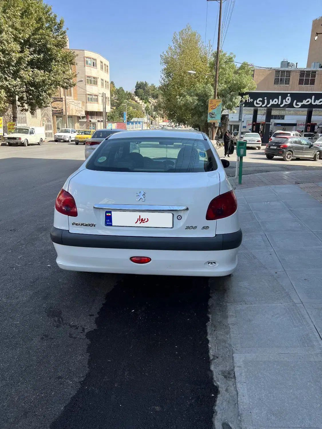 پژو ۲۰۶ صندوق دار v8 - 1399