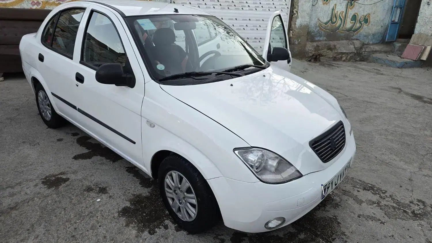 تیبا صندوق دار SX - 1400