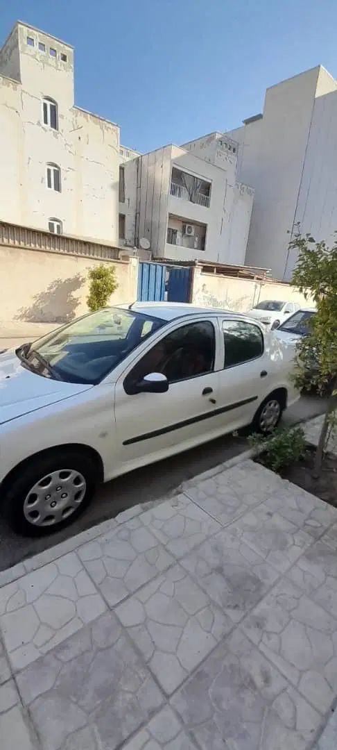 پژو ۲۰۶ صندوق دار v8 - 1389