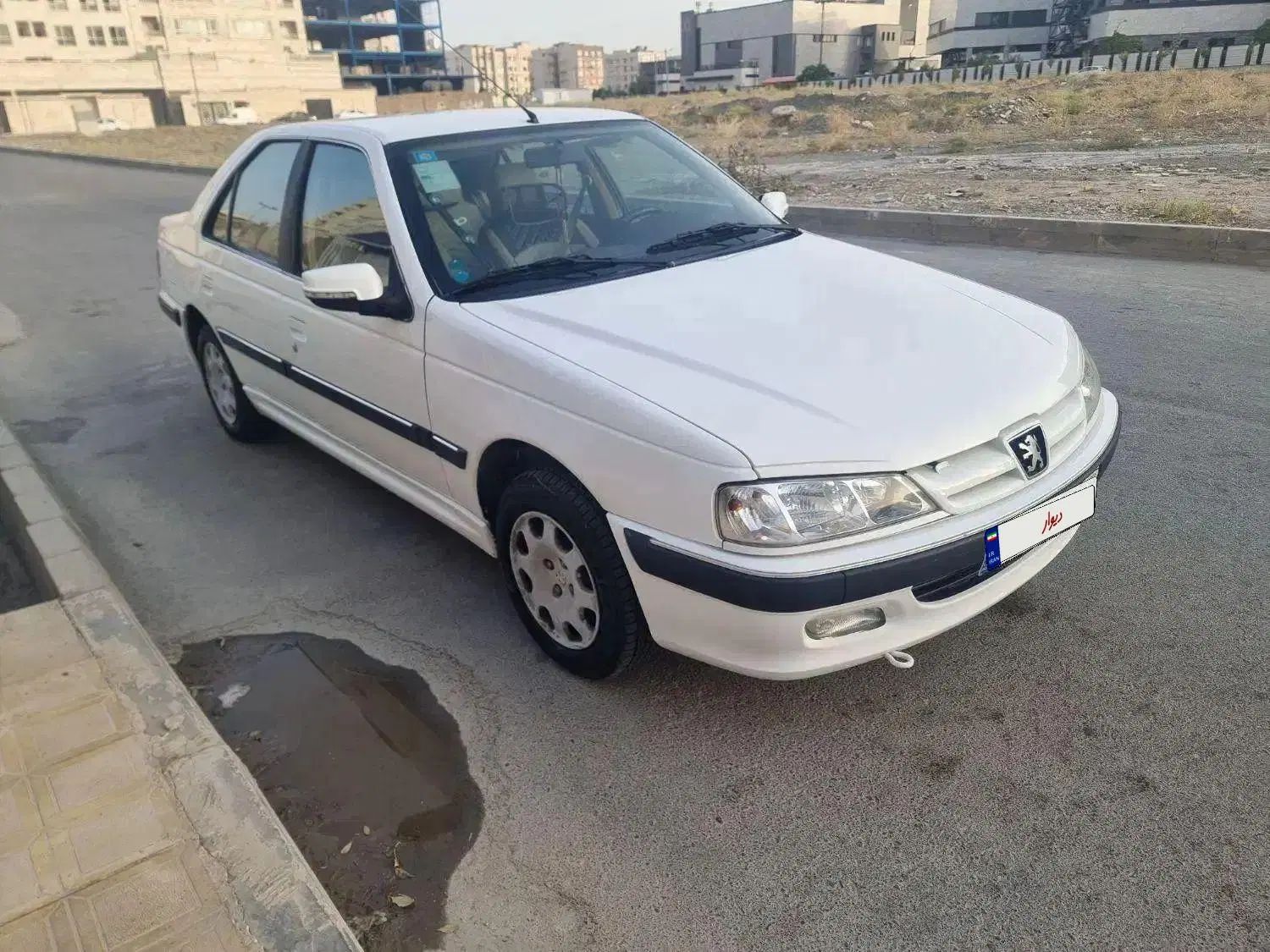 پژو پارس XU7P - 1401