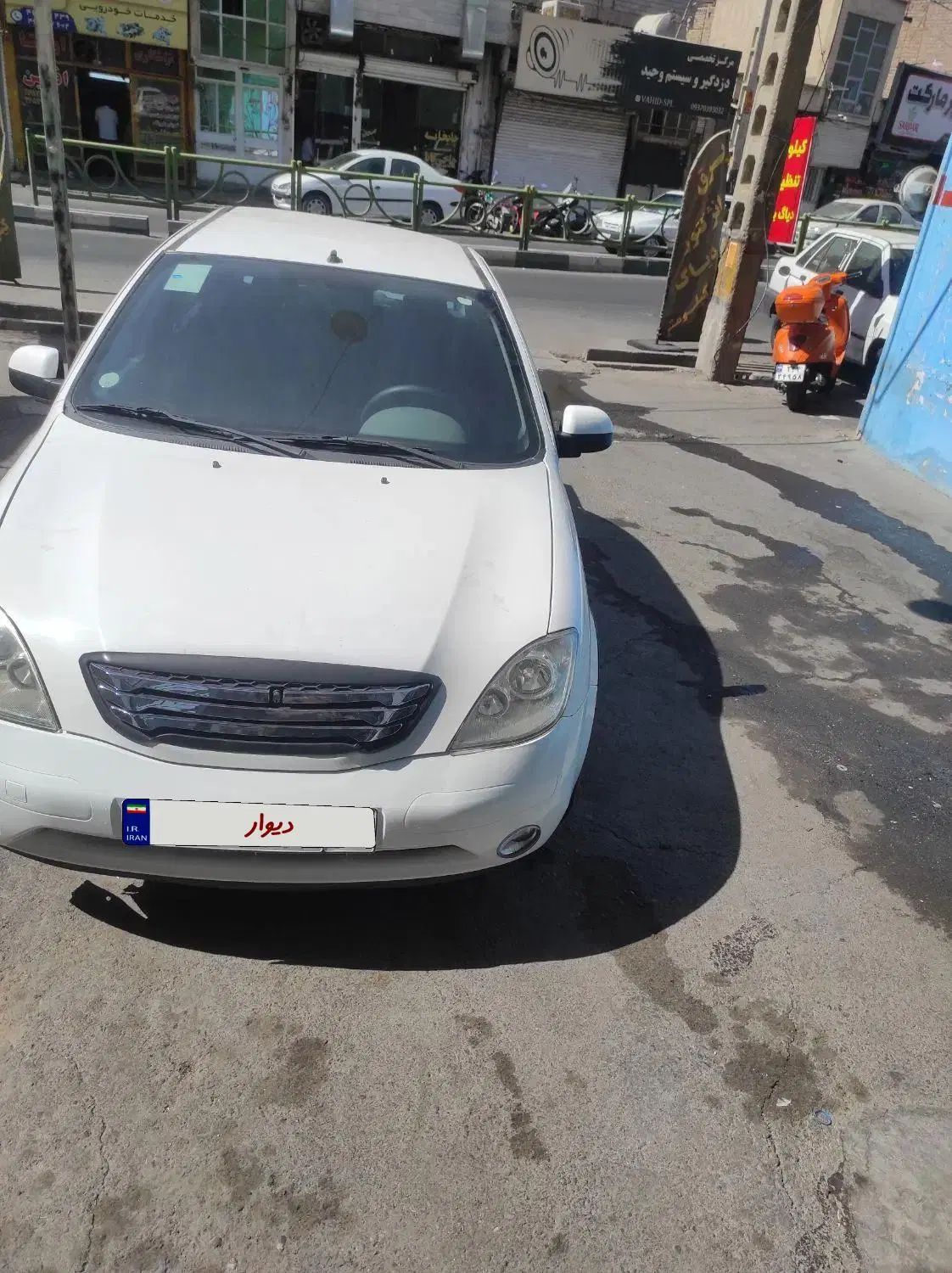 تیبا صندوق دار SX - 1401