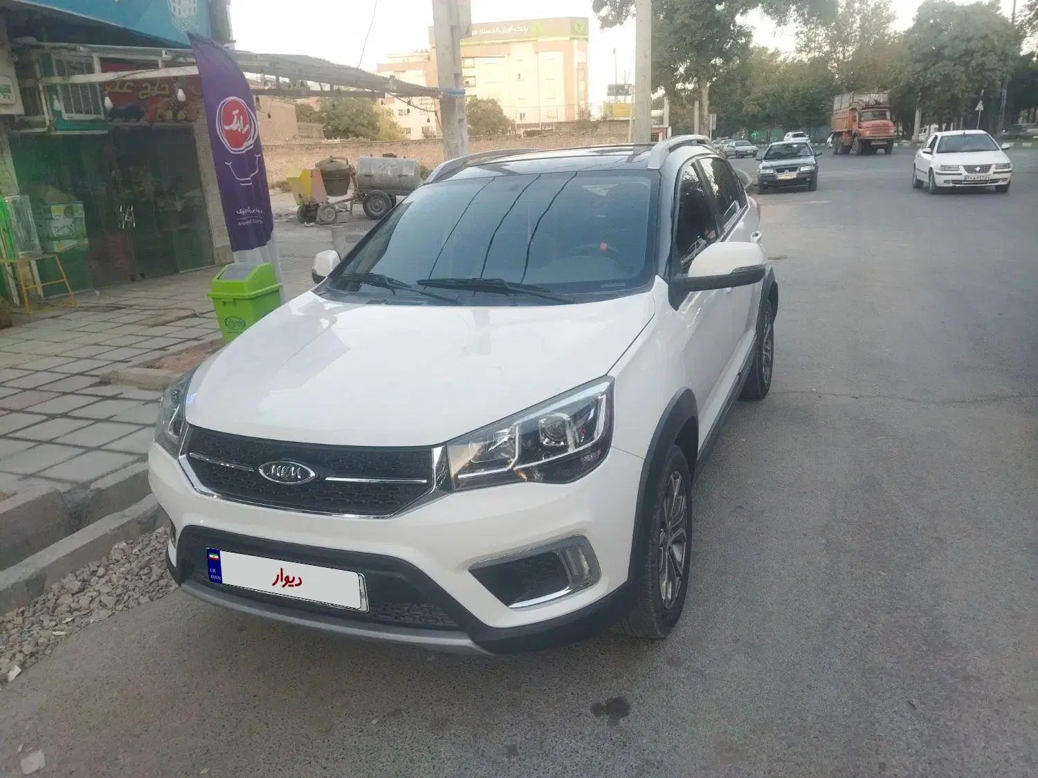 خودرو ام وی ام، X22 آگهی ann_20516207
