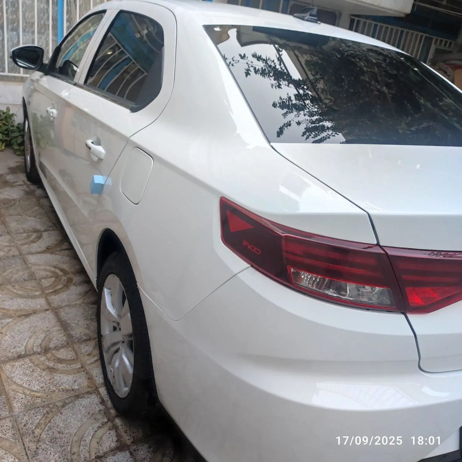 خودرو تارا، اتوماتیک آگهی ann_20516374