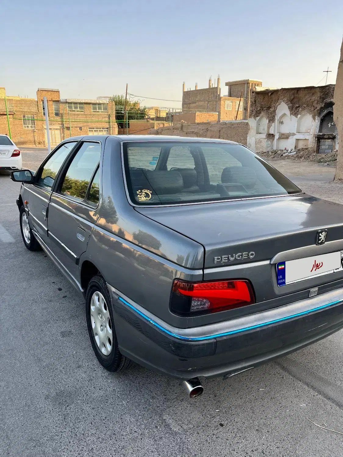 پژو پارس XU7ساده - 1388