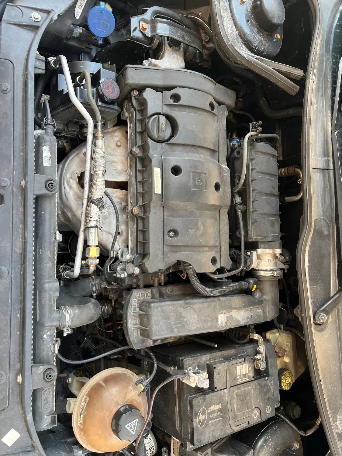 پژو ۲۰۶ صندوق دار v8 - 1392
