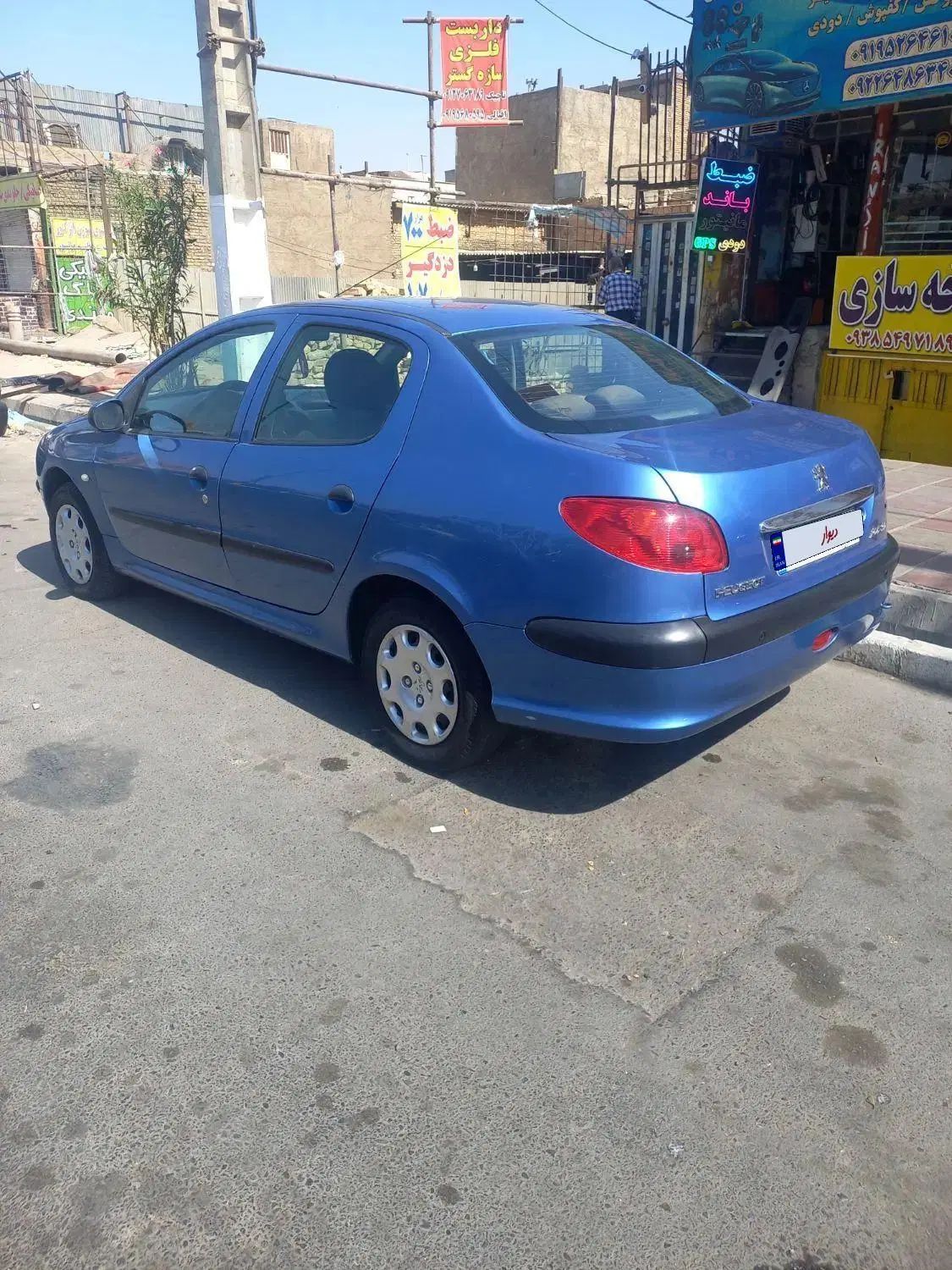 پژو ۲۰۶ صندوق دار v8 - 1396