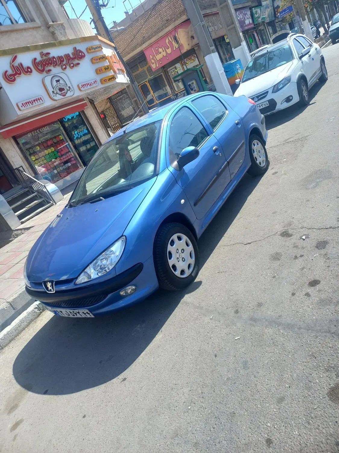 پژو ۲۰۶ صندوق دار v8 - 1396