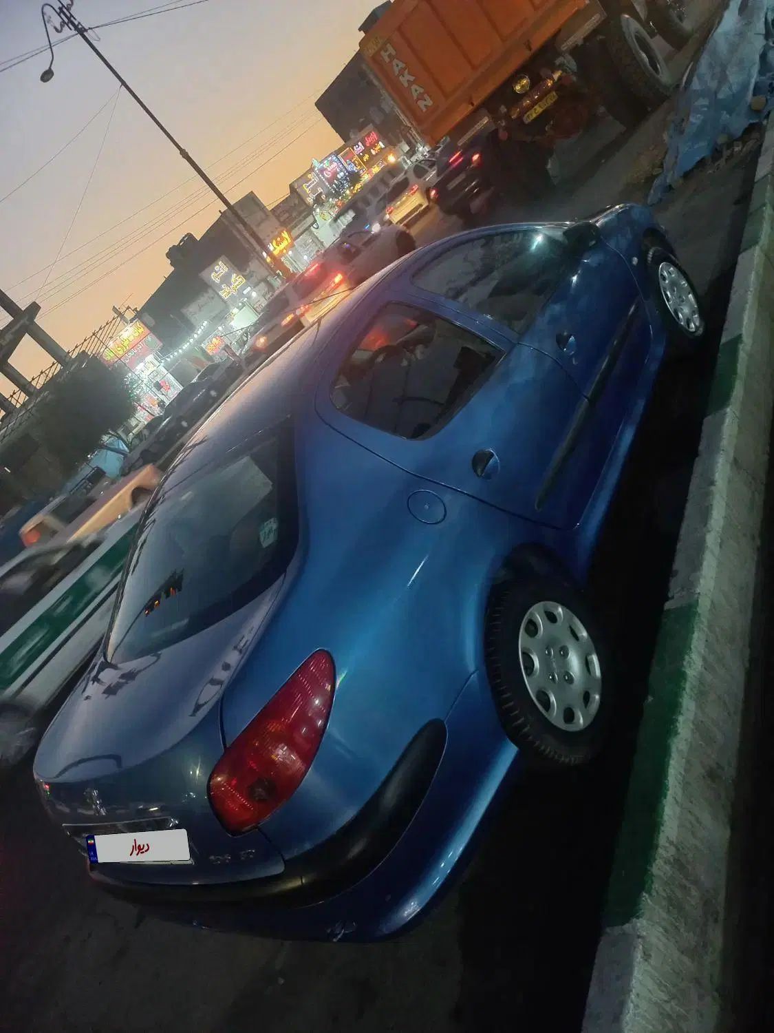 پژو ۲۰۶ صندوق دار v8 - 1396