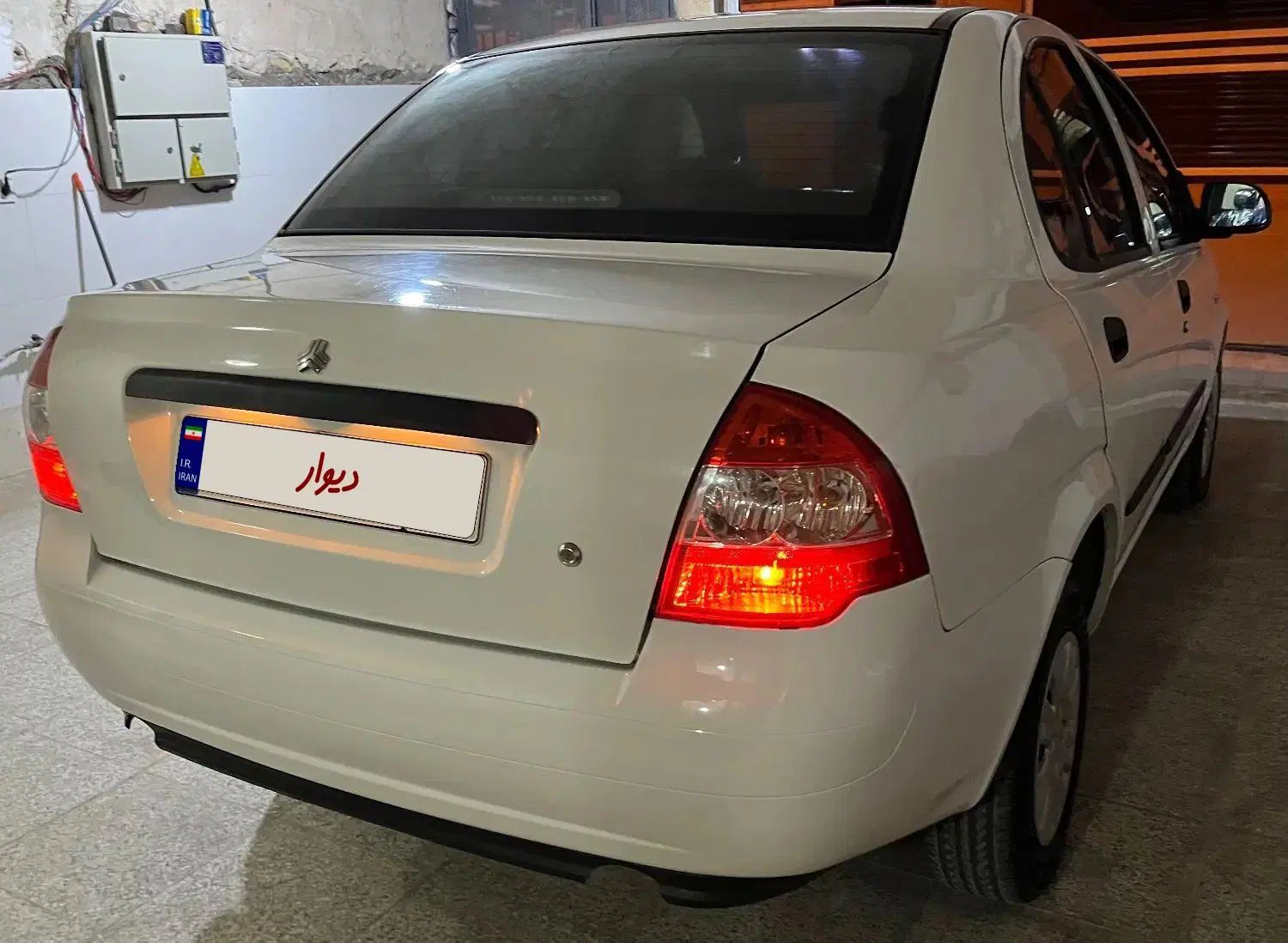 تیبا صندوق دار SX - 1398