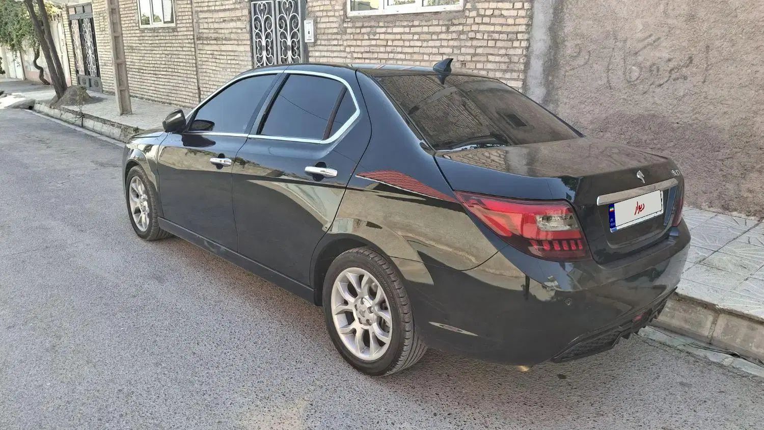 دنا پلاس توربو اتوماتیک - 1403