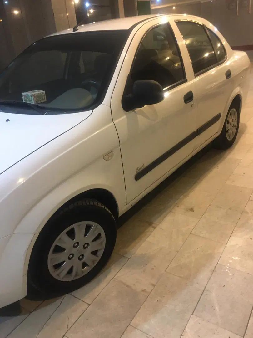 تیبا صندوق دار SX - 1392