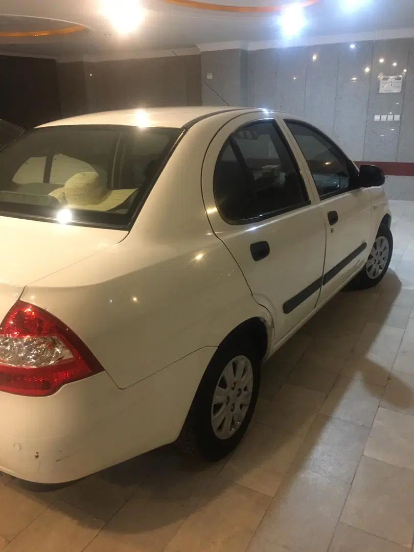 تیبا صندوق دار SX - 1392